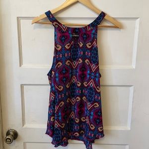 Express patterned keyhole shirt